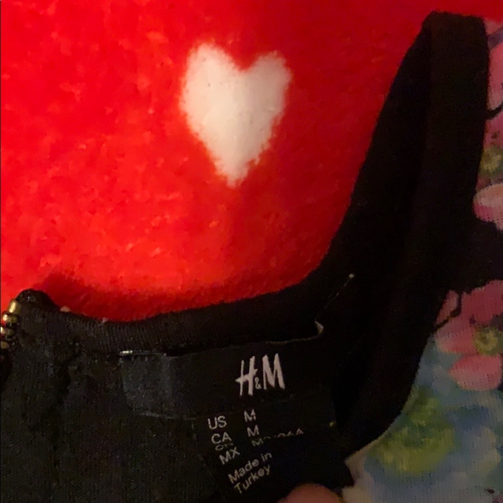 H&M Tank - Picture 2 of 3